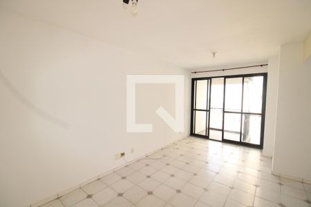 Sala de apartamento para alugar com 3 quartos, 72m² em Parque Peruche, São Paulo