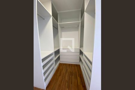 Apartamento à venda com 234m², 4 quartos e 3 vagas Apartamento à venda com 234m², 4 quartos e 3 vagasFoto 22