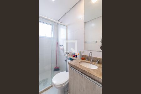 Apartamento à venda com 76m², 3 quartos e 2 vagas Apartamento à venda com 76m², 3 quartos e 2 vagasBanheiro da suíte