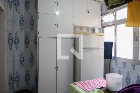 Apartamento à venda com 200m², 3 quartos e 1 vagaÁrea de Serviço 