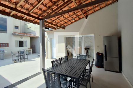 Casa à venda com 250m², 3 quartos e 4 vagasÁrea gourmet