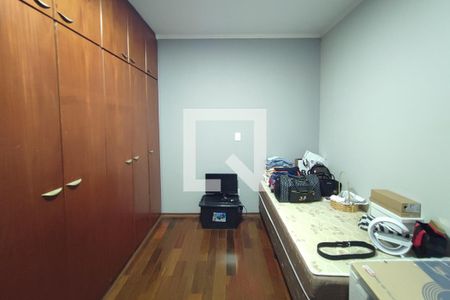 Casa à venda com 250m², 3 quartos e 4 vagasQuarto 2