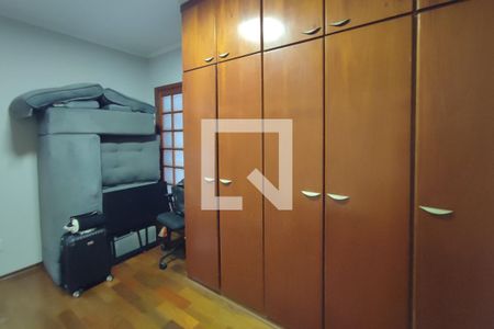 Casa à venda com 250m², 3 quartos e 4 vagasQuarto 2