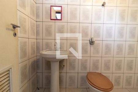 Casa à venda com 300m², 5 quartos e 3 vagas Casa à venda com 300m², 5 quartos e 3 vagasBanheiro da Suíte 1