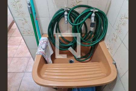 Casa à venda com 119m², 3 quartos e 1 vagaÁrea de Serviço