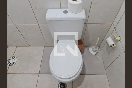 Casa à venda com 119m², 3 quartos e 1 vagaBanheiro área de serviço