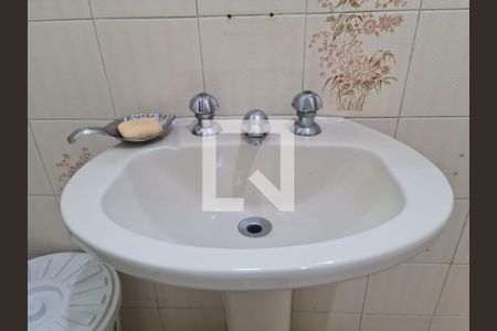 Casa à venda com 119m², 3 quartos e 1 vagaBanheiro Social