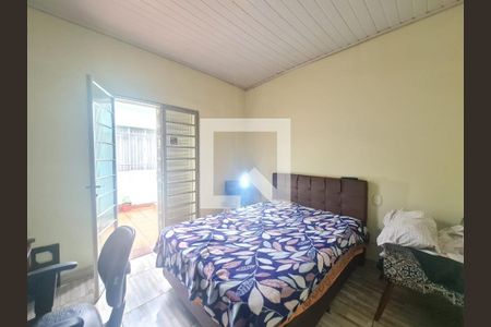 Casa à venda com 119m², 3 quartos e 1 vagaQuarto 2