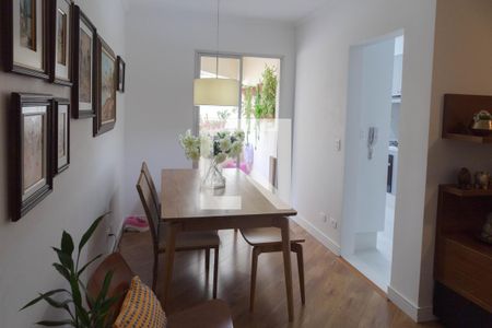 Apartamento à venda com 66m², 2 quartos e 1 vaga Apartamento à venda com 66m², 2 quartos e 1 vagaSala de Jantar