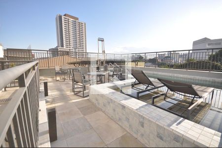 Apartamento à venda com 28m², 1 quarto e sem vagaÁrea comum - Piscina