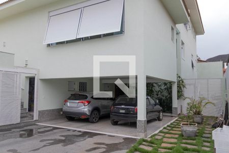 Casa à venda com 436m², 4 quartos e 6 vagasÁrea comum