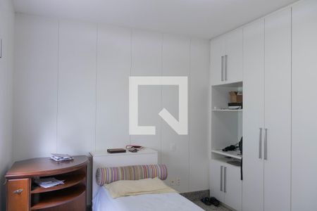 Casa à venda com 436m², 4 quartos e 6 vagasQuarto 5