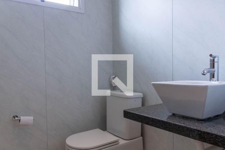 Casa à venda com 436m², 4 quartos e 6 vagasLavabo