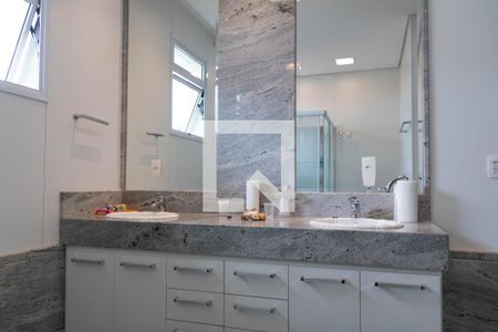 Casa à venda com 436m², 4 quartos e 6 vagasQuarto 1