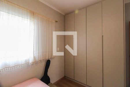 Casa à venda com 117m², 3 quartos e 2 vagas Casa à venda com 117m², 3 quartos e 2 vagasQuarto 2