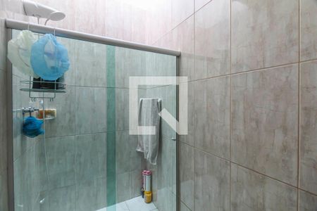 Casa à venda com 117m², 3 quartos e 2 vagas Casa à venda com 117m², 3 quartos e 2 vagasBanheiro