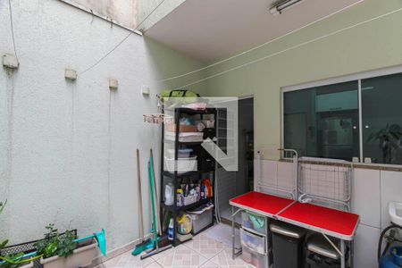 Casa à venda com 117m², 3 quartos e 2 vagas Casa à venda com 117m², 3 quartos e 2 vagasÁrea de Serviço