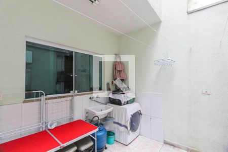 Casa à venda com 117m², 3 quartos e 2 vagas Casa à venda com 117m², 3 quartos e 2 vagasÁrea de Serviço