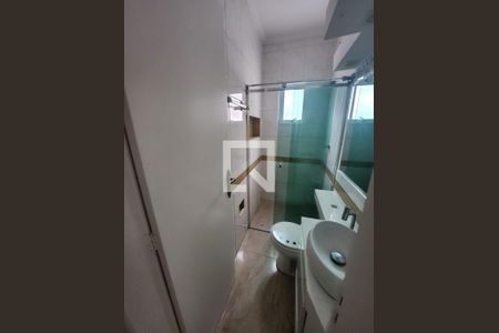 Casa de condomínio à venda com 54m², 2 quartos e 1 vaga Casa de condomínio à venda com 54m², 2 quartos e 1 vagaBanheiro
