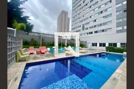 Apartamento à venda com 38m², 2 quartos e sem vagaÁrea comum - Piscina
