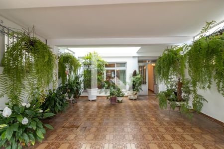 Casa à venda com 210m², 2 quartos e 3 vagasGaragem