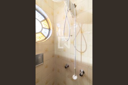 Casa à venda com 210m², 2 quartos e 3 vagasBanheiro 1