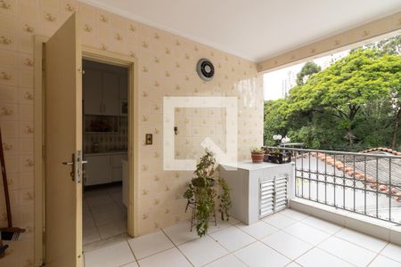 Casa à venda com 210m², 2 quartos e 3 vagasÁrea de Serviço