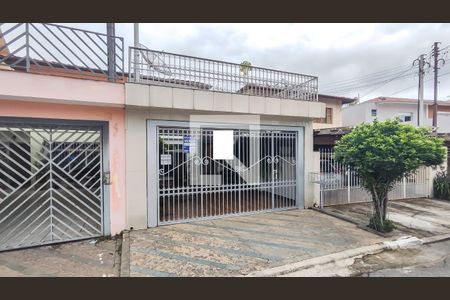 Casa à venda com 210m², 2 quartos e 3 vagasFachada