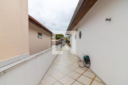 Casa à venda com 210m², 2 quartos e 3 vagasVaranda