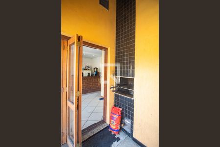 Casa à venda com 193m², 3 quartos e 2 vagas Casa à venda com 193m², 3 quartos e 2 vagasÁrea comum - Churrasqueira