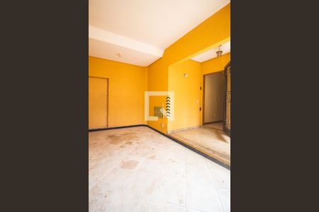 Casa à venda com 193m², 3 quartos e 2 vagas Casa à venda com 193m², 3 quartos e 2 vagasGaragem