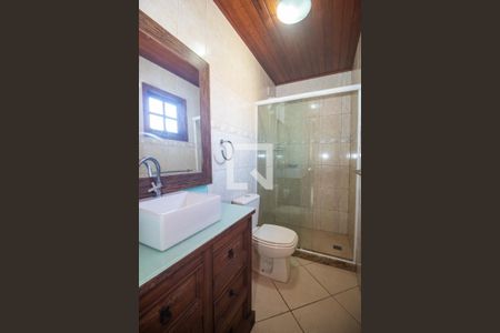 Casa à venda com 193m², 3 quartos e 2 vagas Casa à venda com 193m², 3 quartos e 2 vagasBanheiro 3 Externo