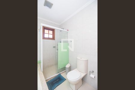 Casa à venda com 193m², 3 quartos e 2 vagas Casa à venda com 193m², 3 quartos e 2 vagasBanheiro da Suíte