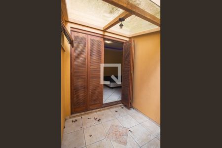 Casa à venda com 193m², 3 quartos e 2 vagas Casa à venda com 193m², 3 quartos e 2 vagasSuíte