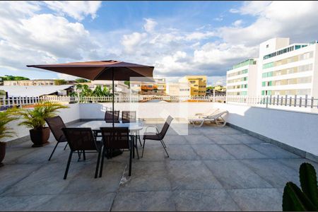 Apartamento à venda com 168m², 3 quartos e 2 vagas Apartamento à venda com 168m², 3 quartos e 2 vagasCobertura