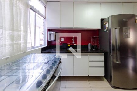 Apartamento à venda com 168m², 3 quartos e 2 vagas Apartamento à venda com 168m², 3 quartos e 2 vagasCozinha