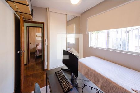 Apartamento à venda com 168m², 3 quartos e 2 vagas Apartamento à venda com 168m², 3 quartos e 2 vagasQuarto 2