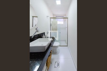 Apartamento à venda com 168m², 3 quartos e 2 vagas Apartamento à venda com 168m², 3 quartos e 2 vagasBanheiro