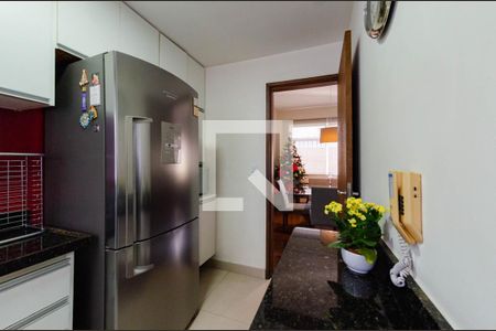 Apartamento à venda com 168m², 3 quartos e 2 vagas Apartamento à venda com 168m², 3 quartos e 2 vagasCozinha