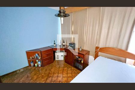 Apartamento à venda com 400m², 5 quartos e 3 vagas Apartamento à venda com 400m², 5 quartos e 3 vagasQuarto 5