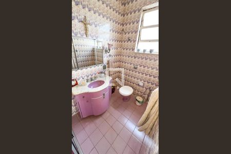 Apartamento à venda com 400m², 5 quartos e 3 vagas Apartamento à venda com 400m², 5 quartos e 3 vagasBanheiro 1