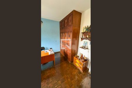 Apartamento à venda com 400m², 5 quartos e 3 vagas Apartamento à venda com 400m², 5 quartos e 3 vagasQuarto 1