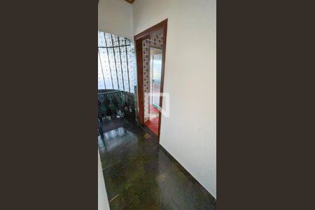 Apartamento à venda com 400m², 5 quartos e 3 vagas Apartamento à venda com 400m², 5 quartos e 3 vagasCorredor