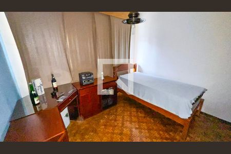 Apartamento à venda com 400m², 5 quartos e 3 vagas Apartamento à venda com 400m², 5 quartos e 3 vagasQuarto 5