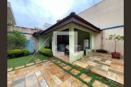 Casa de condomínio para alugar com 454m², 5 quartos e 6 vagas Casa de condomínio para alugar com 454m², 5 quartos e 6 vagasChurrasqueira