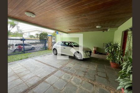 Casa de condomínio para alugar com 454m², 5 quartos e 6 vagas Casa de condomínio para alugar com 454m², 5 quartos e 6 vagasGaragem