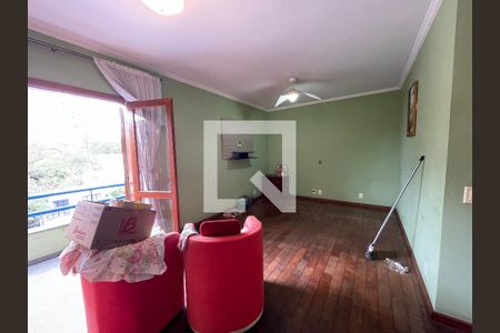 Casa de condomínio para alugar com 454m², 5 quartos e 6 vagas Casa de condomínio para alugar com 454m², 5 quartos e 6 vagasSuíte master