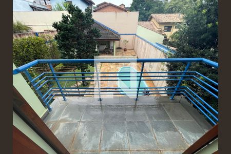 Casa de condomínio para alugar com 454m², 5 quartos e 6 vagas Casa de condomínio para alugar com 454m², 5 quartos e 6 vagasVaranda suíte 2