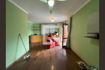 Casa de condomínio para alugar com 454m², 5 quartos e 6 vagas Casa de condomínio para alugar com 454m², 5 quartos e 6 vagasSuíte master