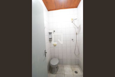 Casa à venda com 103m², 3 quartos e 2 vagas Casa à venda com 103m², 3 quartos e 2 vagasBanheiro